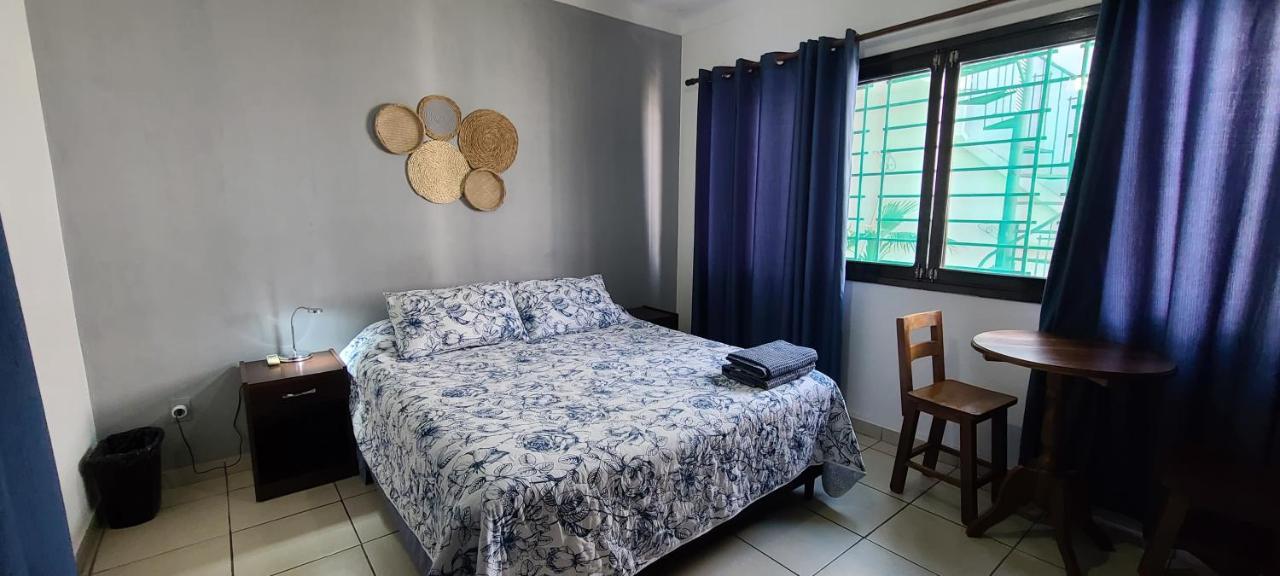 Hostal Backpackers Travelero Santa Cruz de La Sierra Exterior foto